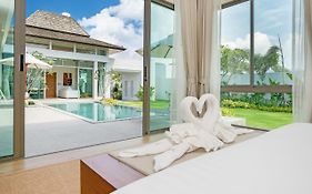 Escape Villas - Private Pool Villas At Shambhala Grand Villa